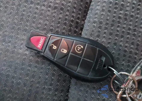 2018 Ram 1500 Lone Star 4X2 5'7 Box z USA, uszkodzony, nr VIN 1C6RR6LT4JS333935